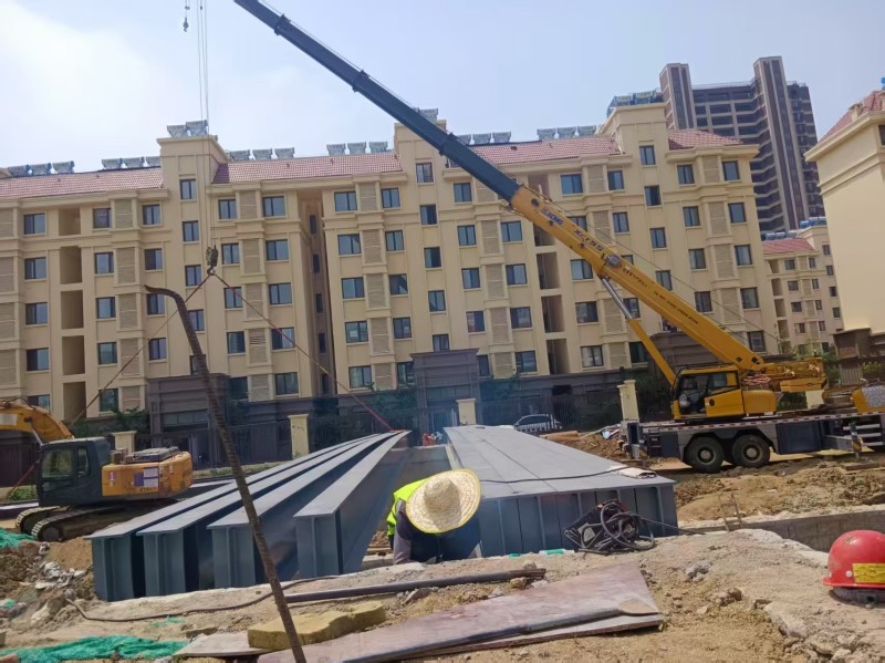 Liweiweiyuan Design, Entwicklung und Installation von Stahlbrücken